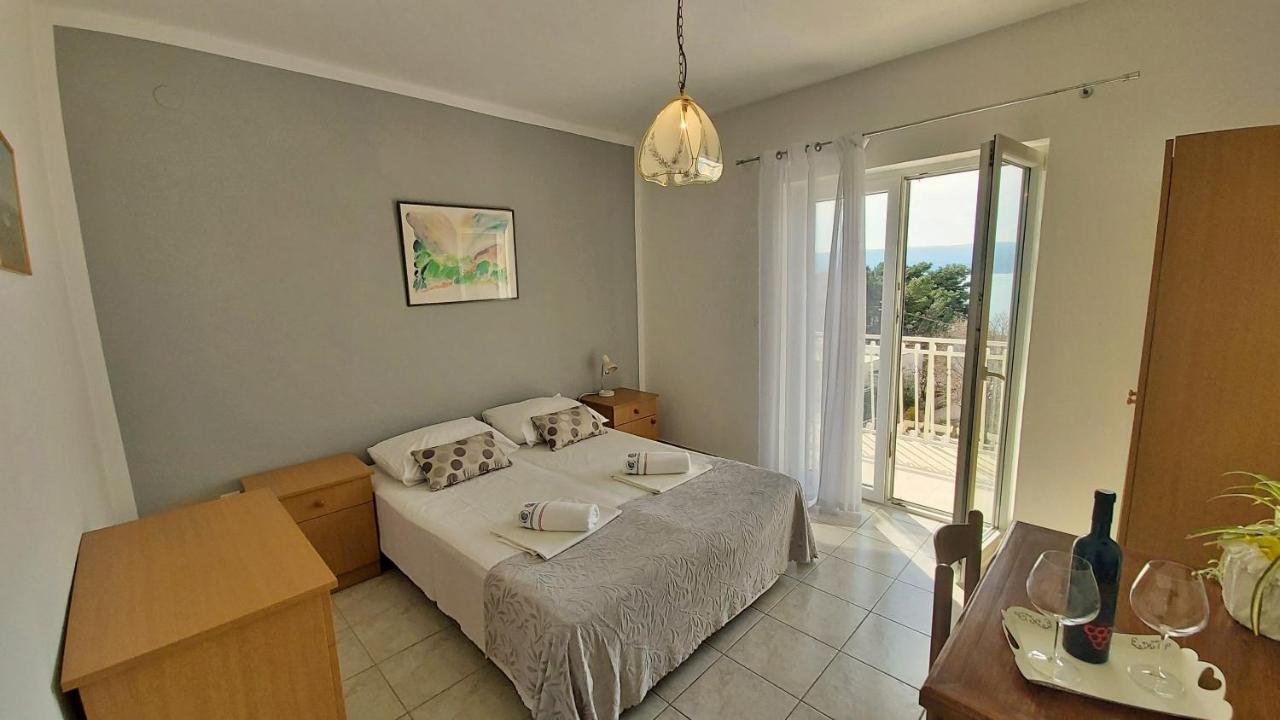 Apartments Mandalinic Omiš Εξωτερικό φωτογραφία