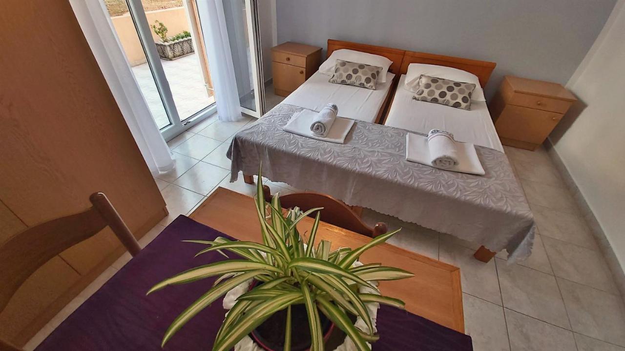 Apartments Mandalinic Omiš Εξωτερικό φωτογραφία