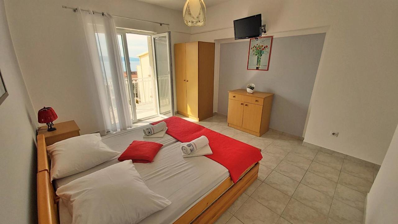 Apartments Mandalinic Omiš Εξωτερικό φωτογραφία