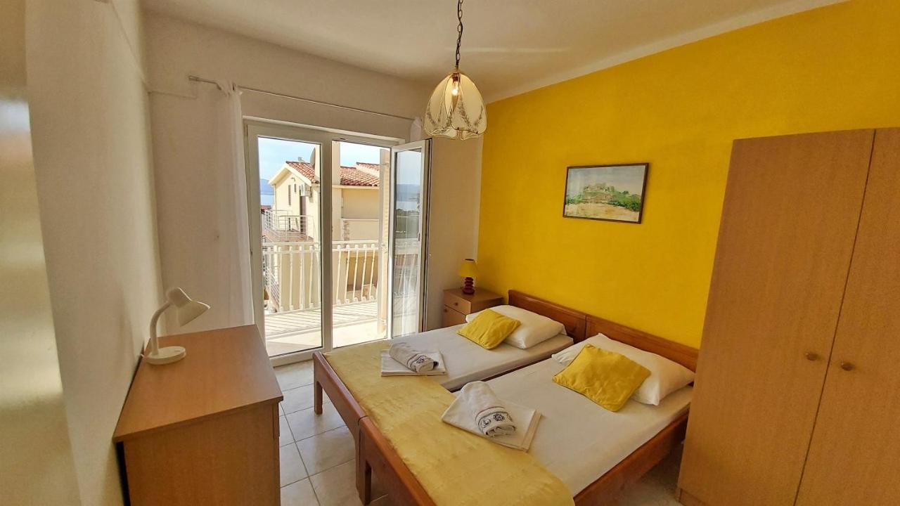 Apartments Mandalinic Omiš Εξωτερικό φωτογραφία
