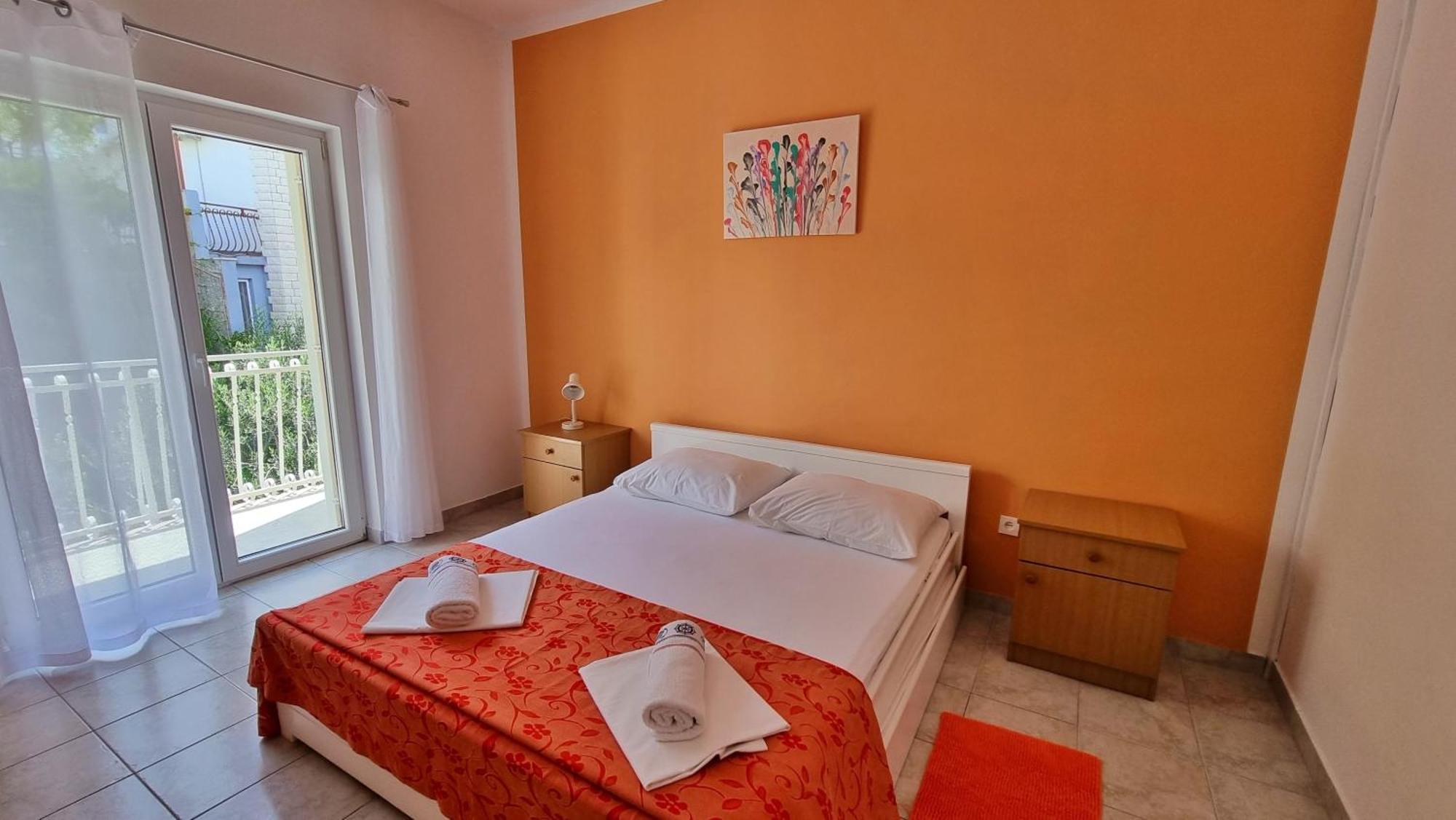 Apartments Mandalinic Omiš Εξωτερικό φωτογραφία