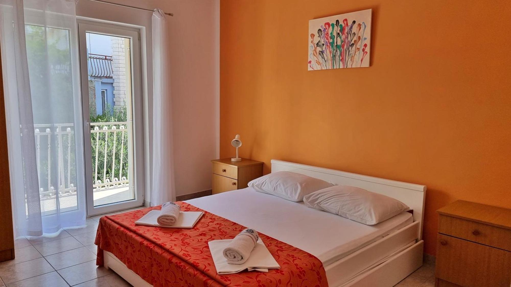 Apartments Mandalinic Omiš Εξωτερικό φωτογραφία